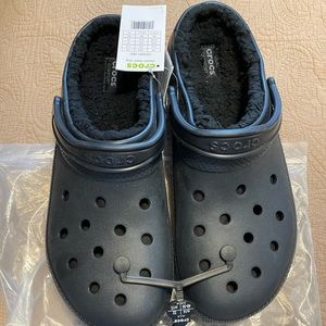 NWT CROCS